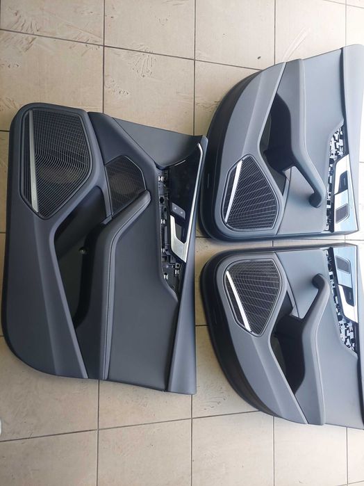 Boczki drzwi audi A5 F5 8W