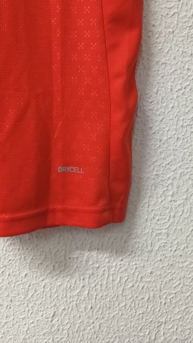 Camisola Cristiano Ronaldo Portugal PUMA
Seleção Portugal 2025 (PUMA)