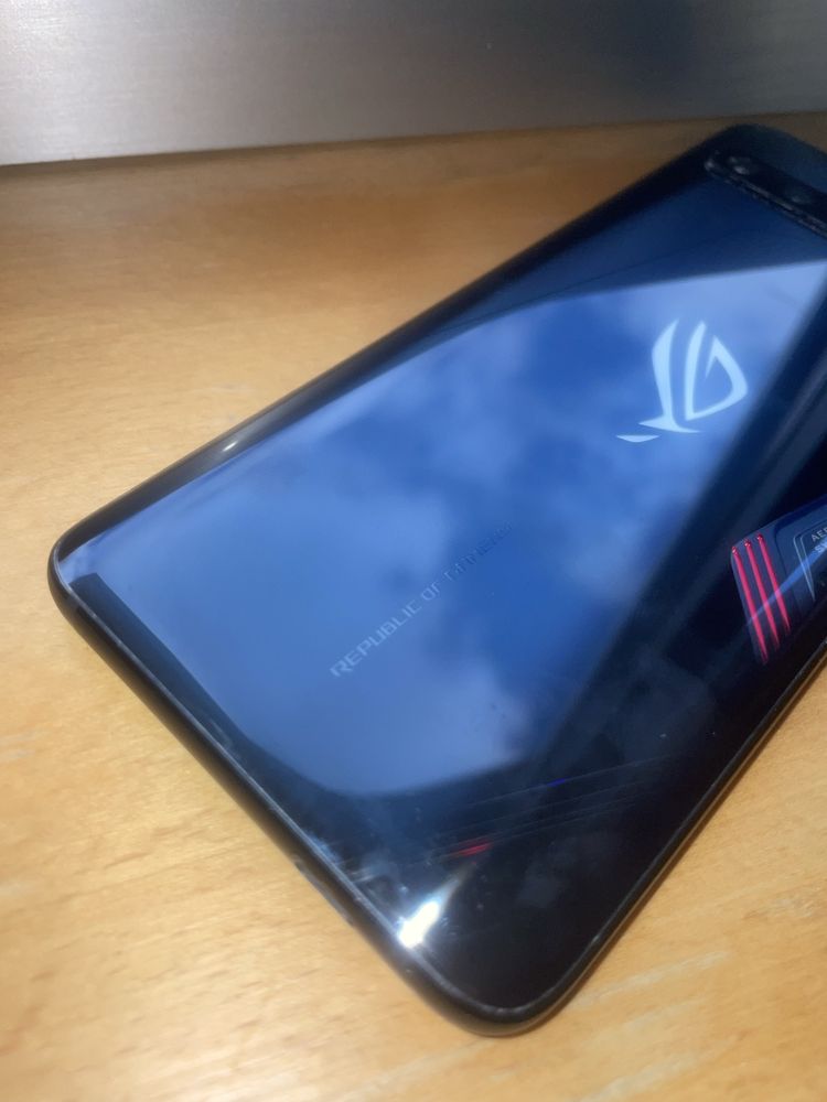 Asus ROG Phone 3