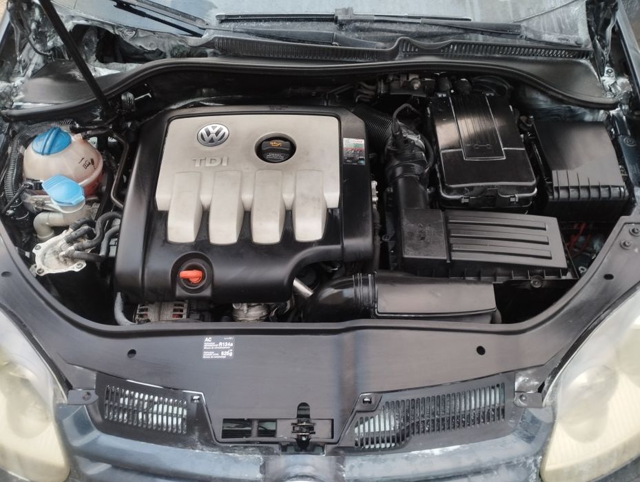 WV golf  5  2000  TDI  140cv