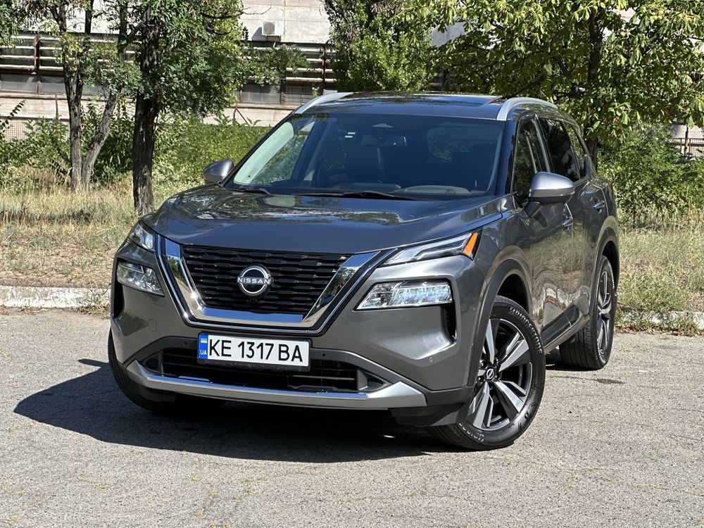 Nissan Rogue 2024  Platinum