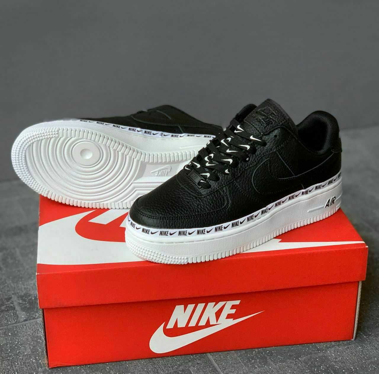 Жіночі кросівки Nike Air Force 1 Low Ribbon чорний 6479 НОВИНКА