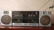 Винтажная магнитола Sharp GF 700