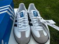 ButyDamskie adidas CloudWhiteCoreBlack R.44