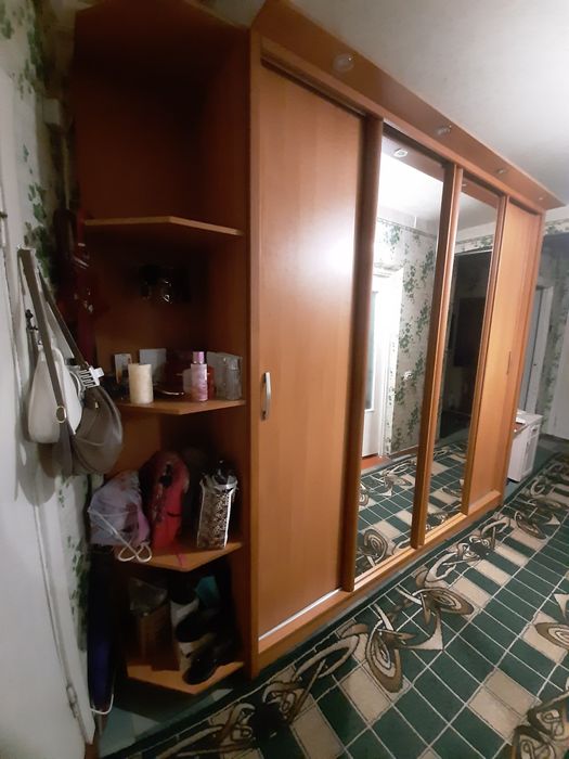 Продам шкаф купе