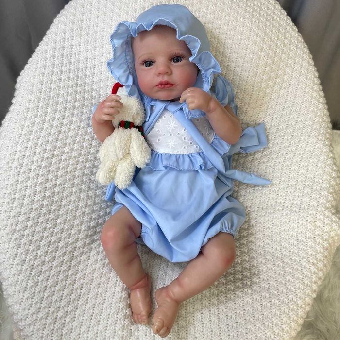 DELIKATNA Piękna Lalka Z Otwartymi Oczami