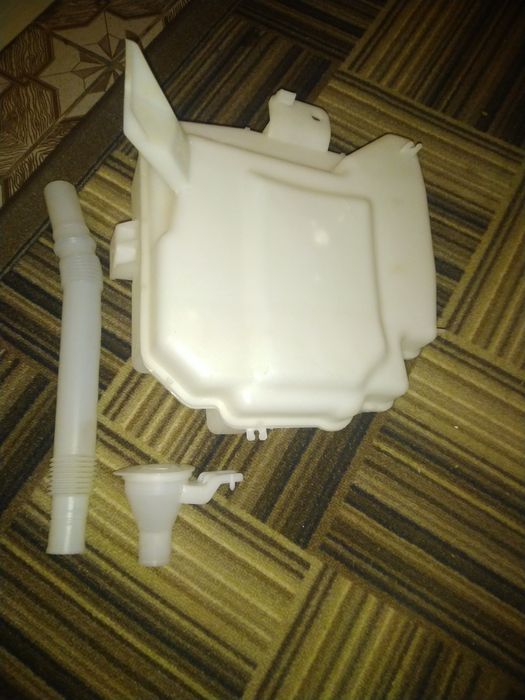 Бачок омивача Mitsubishi ASX. Новий