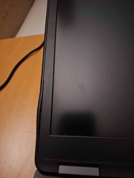 Laptop Dell Latitude E5550 Win 11, Intel Core i5, 238GB, 8GB RAM