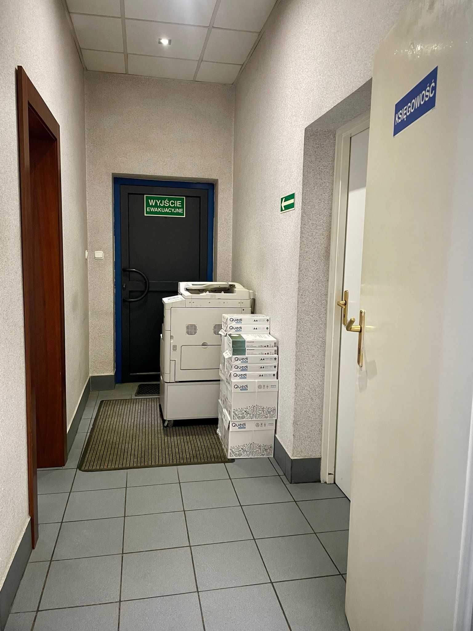 Wynajmę biura z zapleczem socjalnym