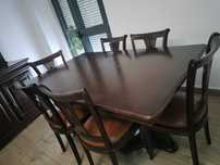 Mesa com 6 cadeiras