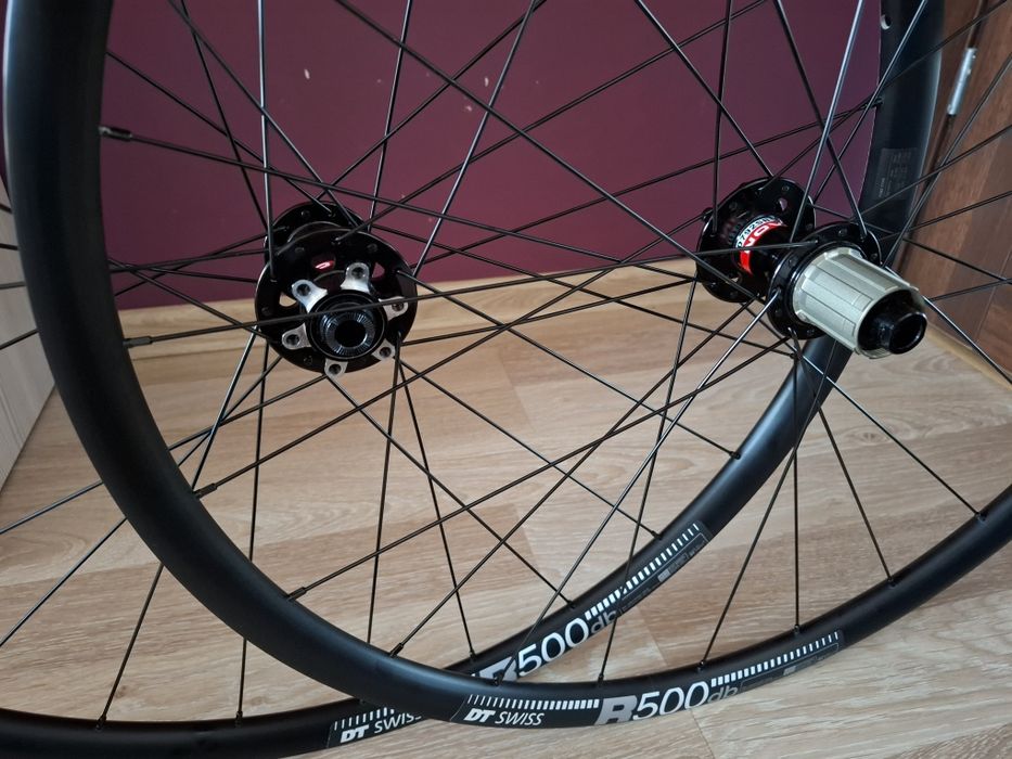 Nowe koła 28 29 dt swiss novatec gravel 1824g maszynowe łożyska