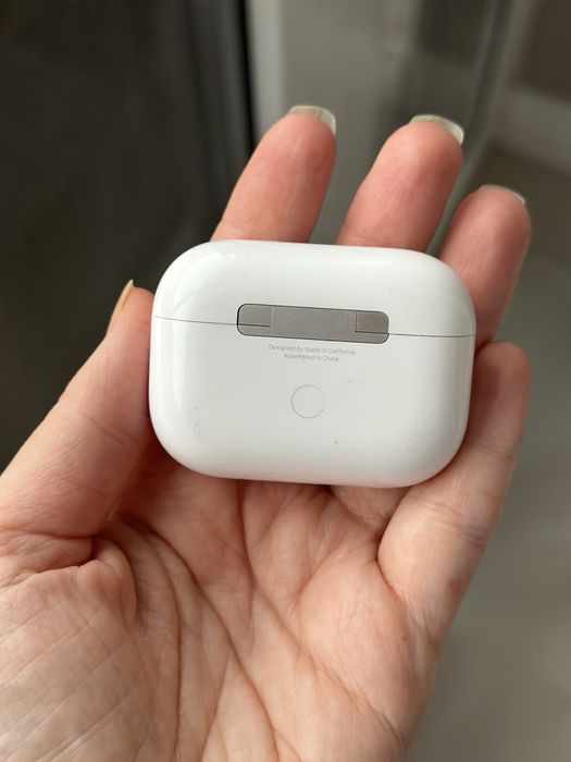 кейс (футляр) Apple AirPods Pro A2190