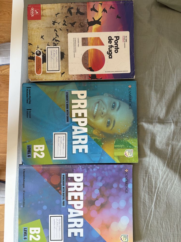 Livros 10° ano em bom estado