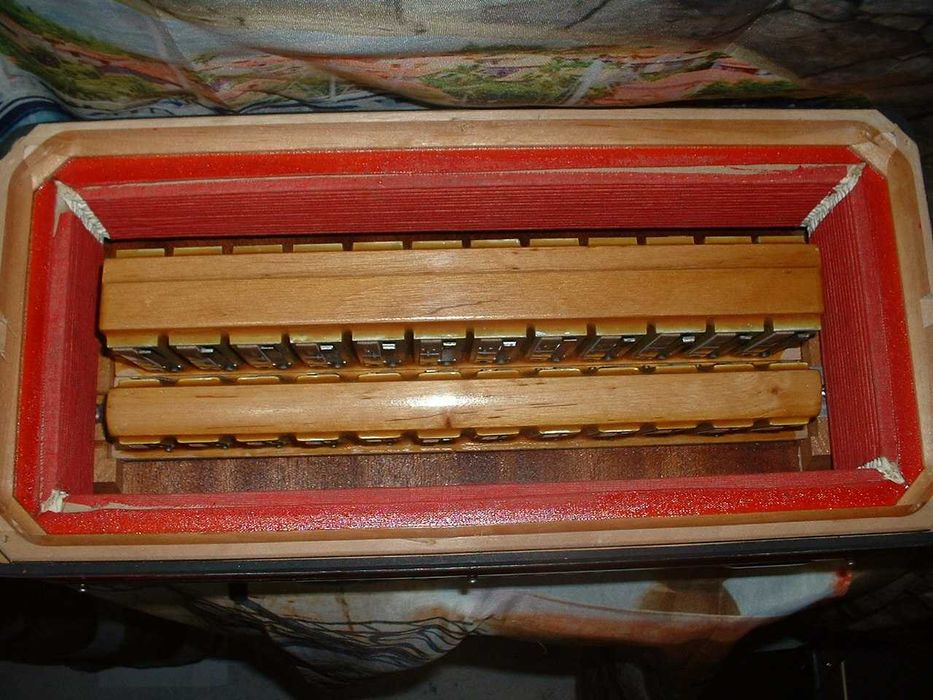 Acordeao G , N. 1077