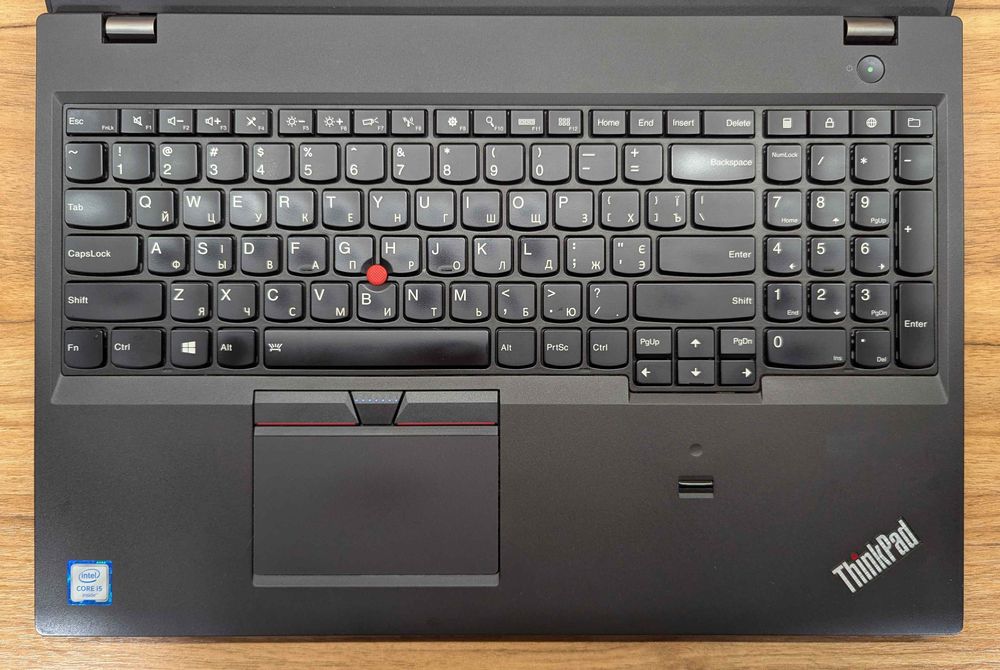 3648/Lenovo ThinkPad T560/15,6"/Intel I5-6200U/256 GB SSD/RAM 16 GB/