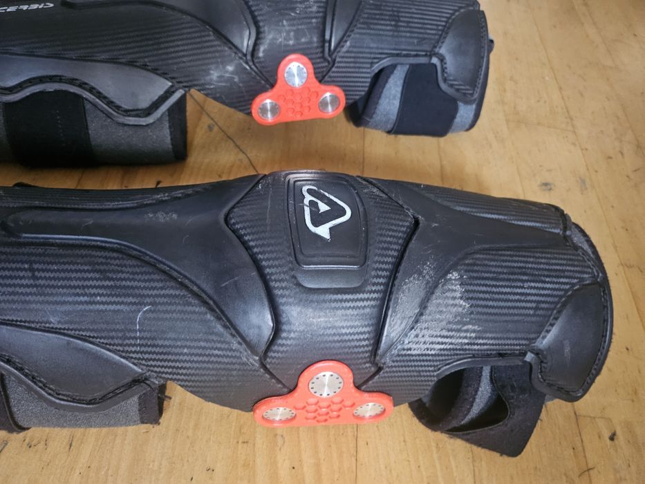 Ochraniacze, nakolanniki Acerbis X-Strong ochrona  motocykl, hulajnoga