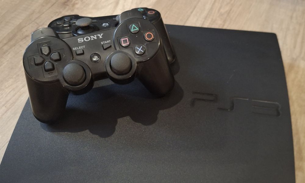 Игровая прставка PS3 Sony PlayStation  Идеал