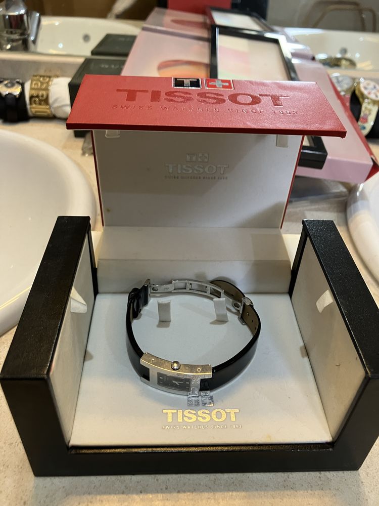 Relogio Tissot 1853 modelo L614 Ladies Stainless Steel