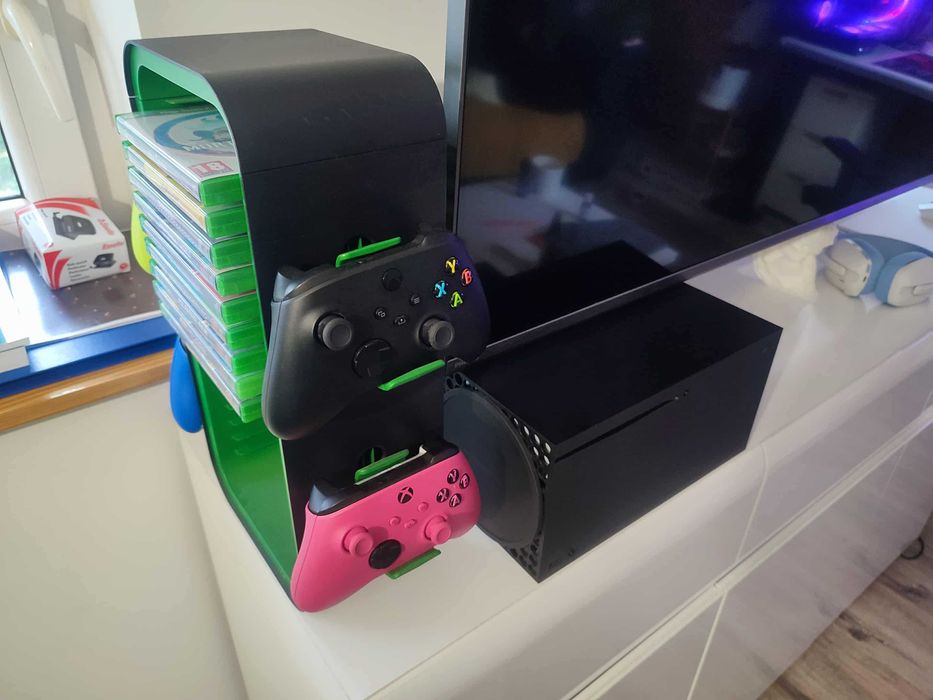 Xbox Series X + gry + 4 Pady + Stojak + Gwarancja
