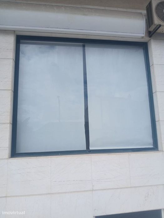 Arrendam-Se Lojas Em Vialonga