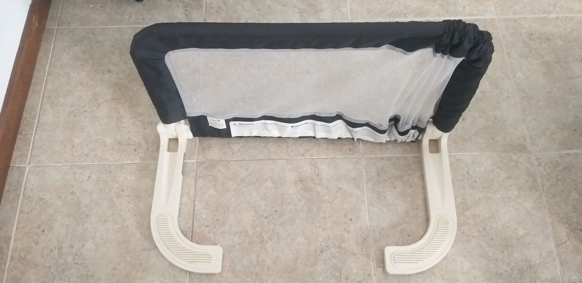 Resguardo para cama de criança