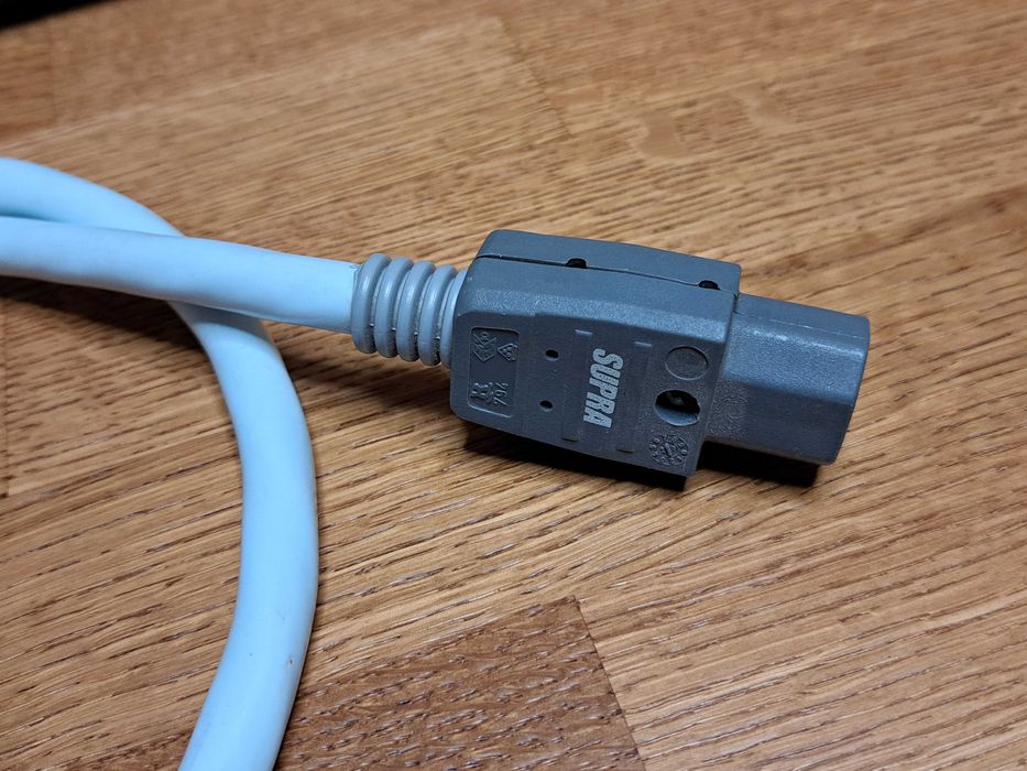 Supra LoRad 2.5 , przewód zasilający o długości 1mb