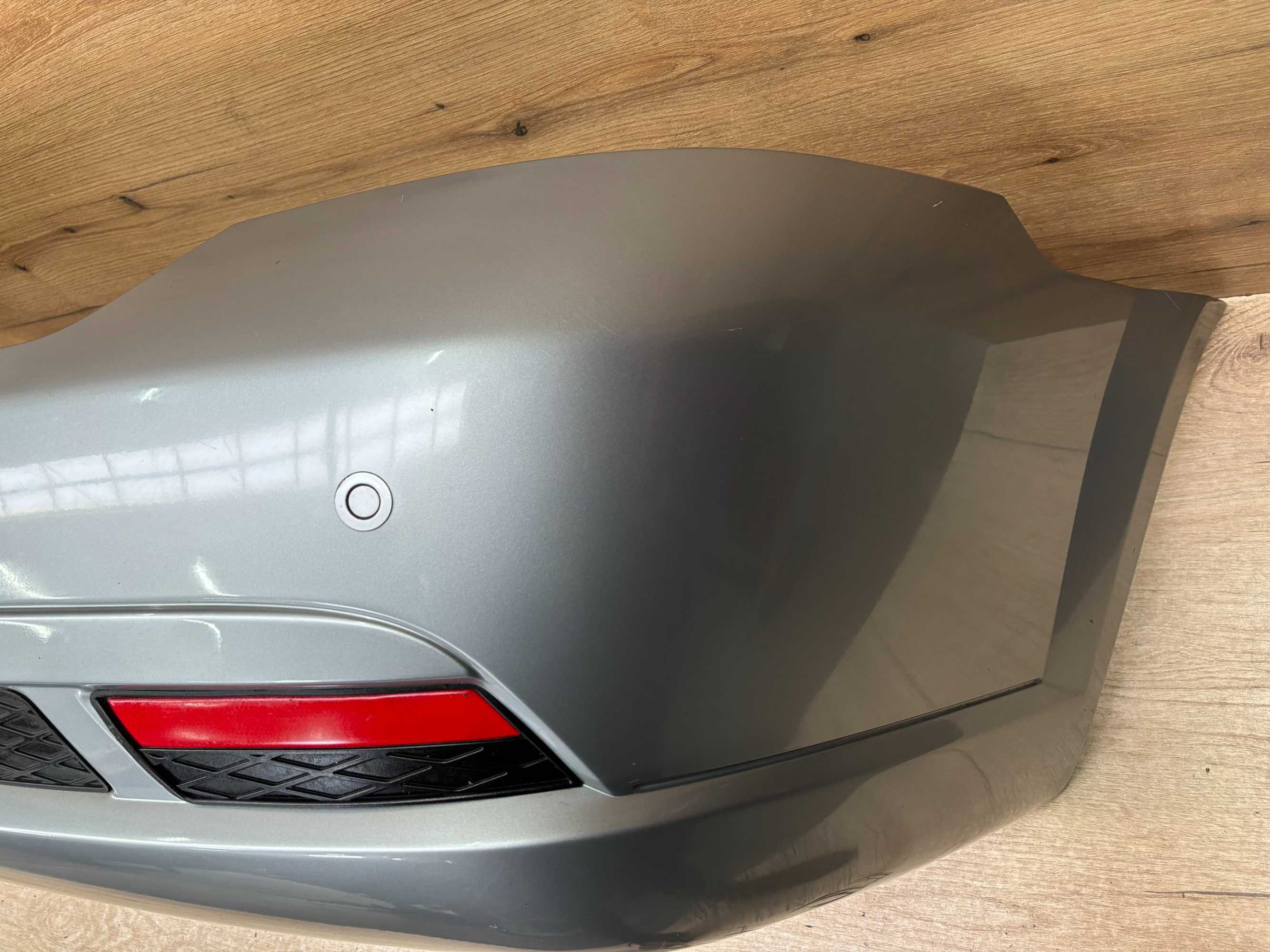 Zderzak tylny Ford Mondeo Mk3 ST 4x pdc