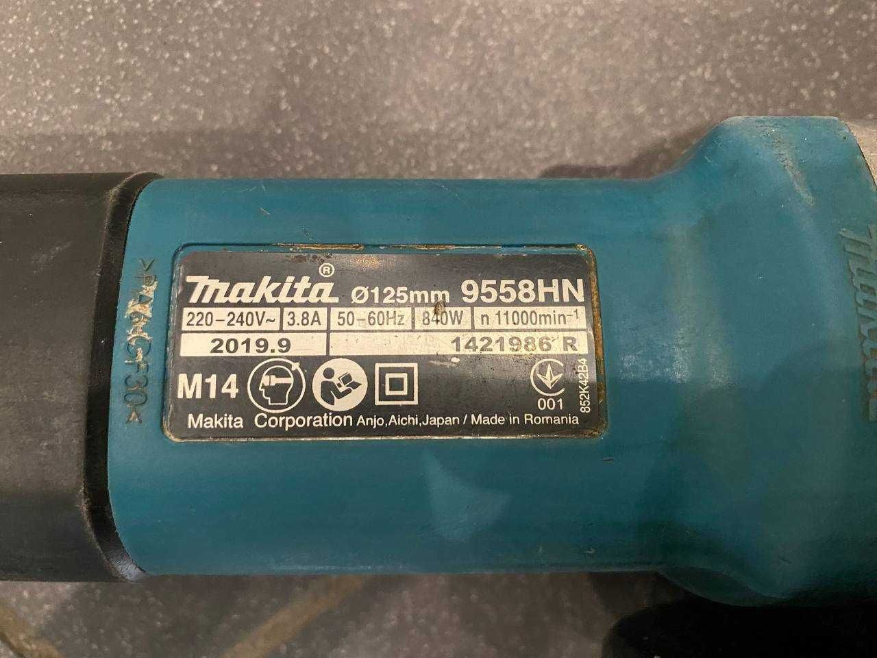 Болгарка Makita 9558HNRG