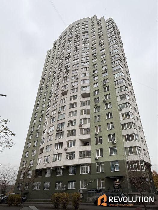 Без%, ЖК Озерний, 1-кім, Академмістечко ~25хв.