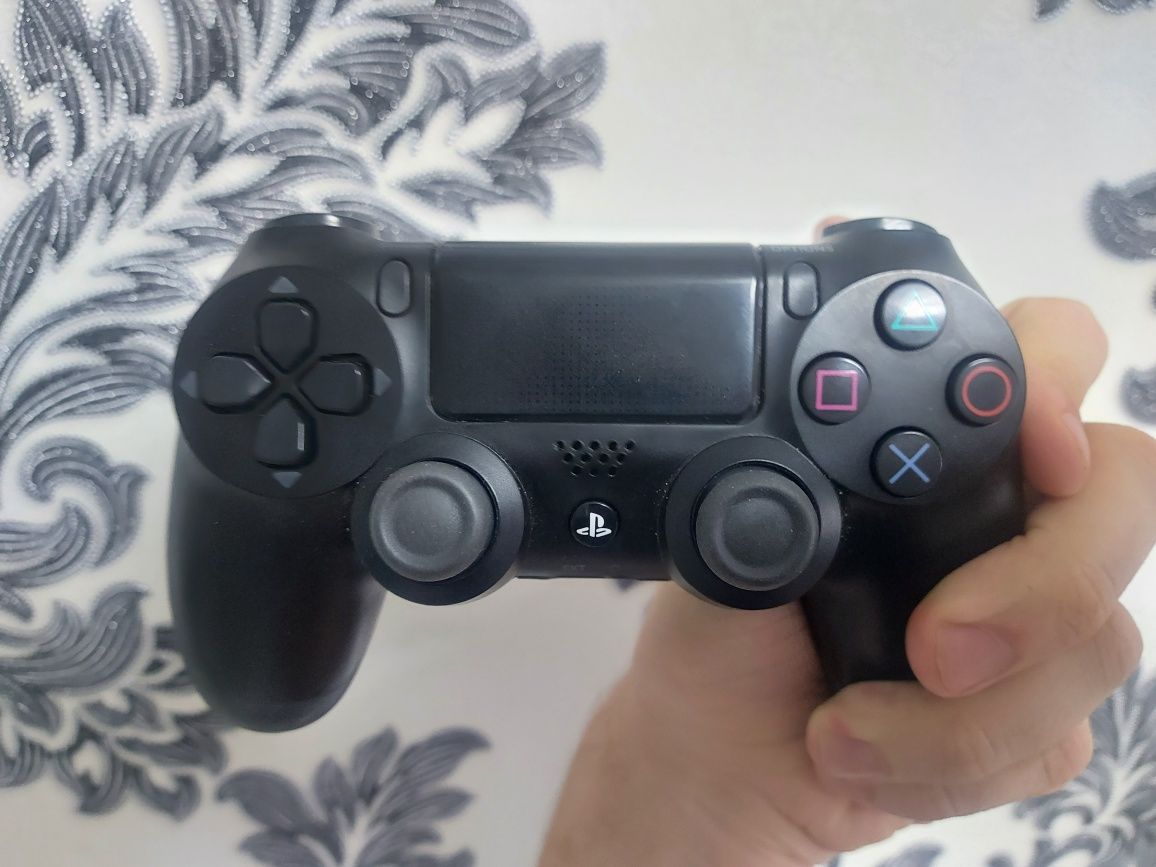 Dualshock 4 под запчасти