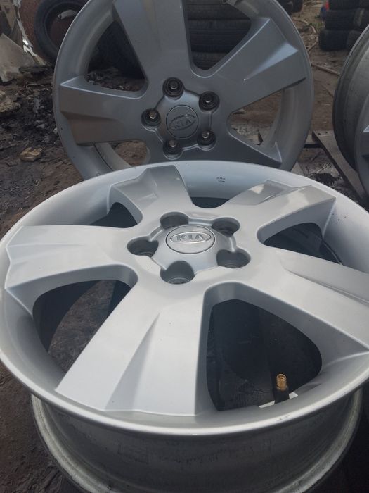 Диски Кія-Венга/Хундай R17/5×114.3/6.5J/ET-54/DIA 67.1mm;з Данії;гарні