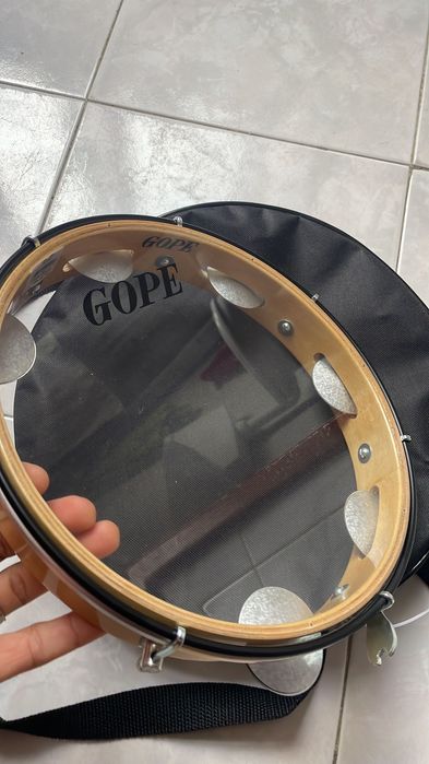 Pandeiro Gope 11” novo (com capa)