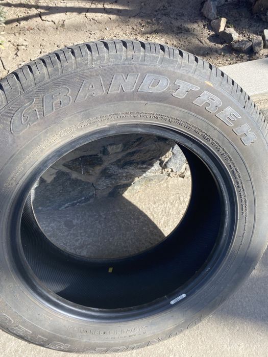 Dunlop GrandTrek ST20 215/70 R16 99H