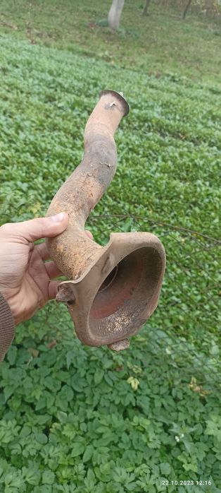 Прийомна труба Golf 2