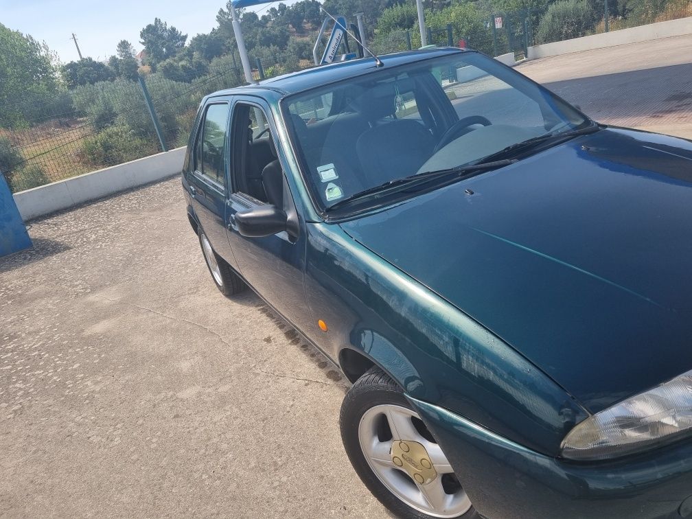 Vendo ford fiesta de 1999