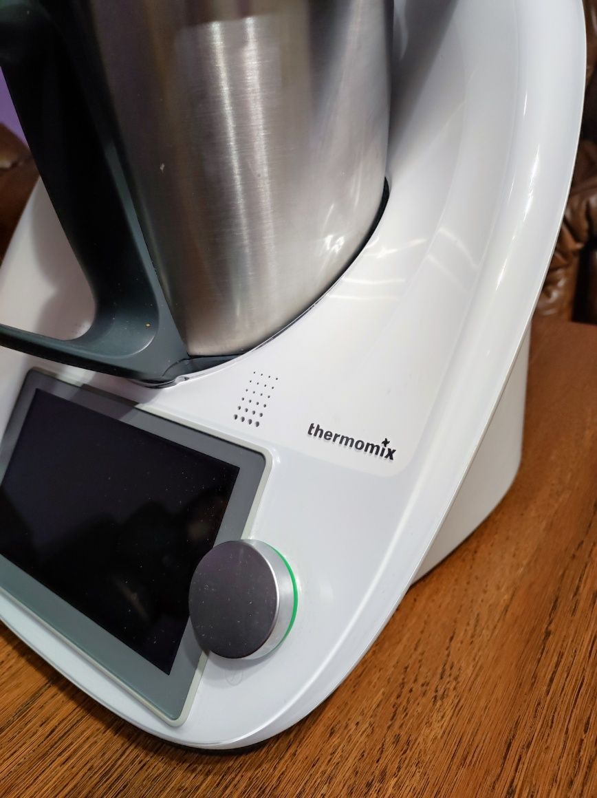 Sprzedam Thermomix TM 6