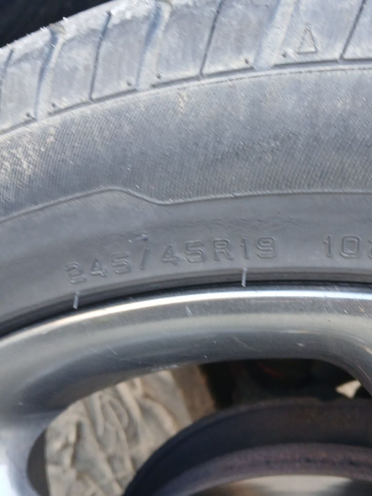 Koła felgi opony 245/45/19 Honda