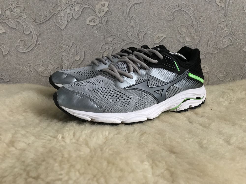 Оригінал! Велика наявість, кросівки Mizuno Wave волейбол біг 46-40