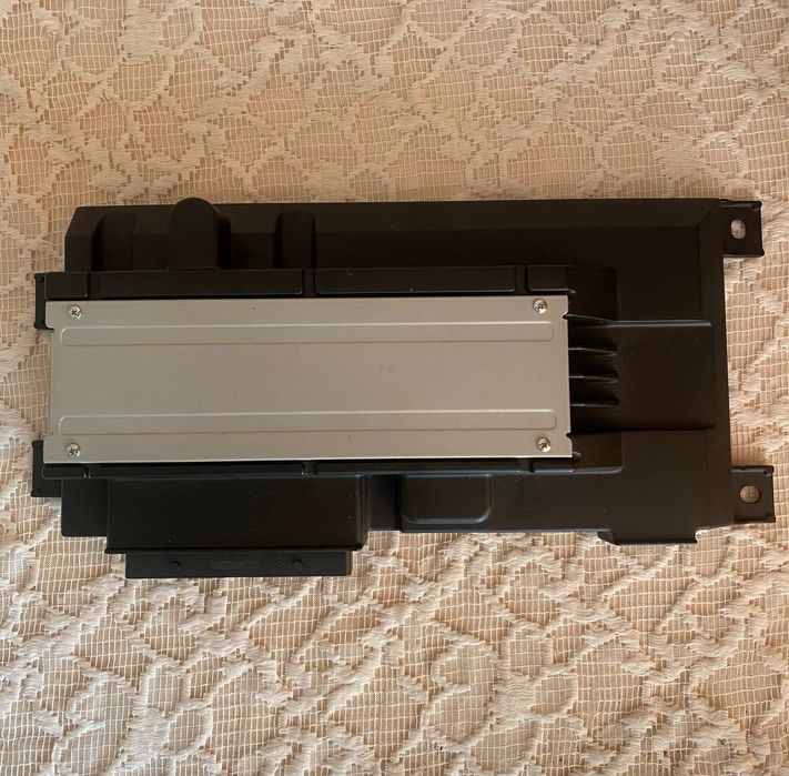 Усилитель Audi a4 b9 2017 (8W0035223B)