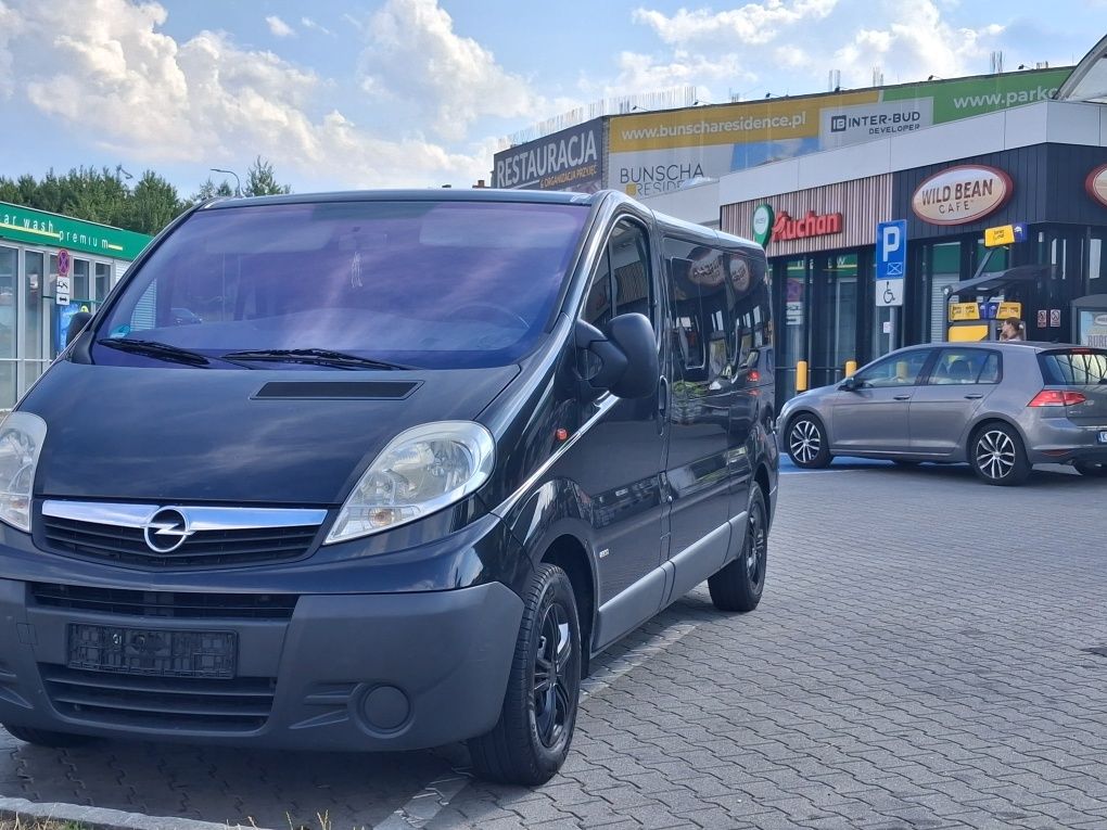 Opel Vivaro 2,0  Wersja 9PAX