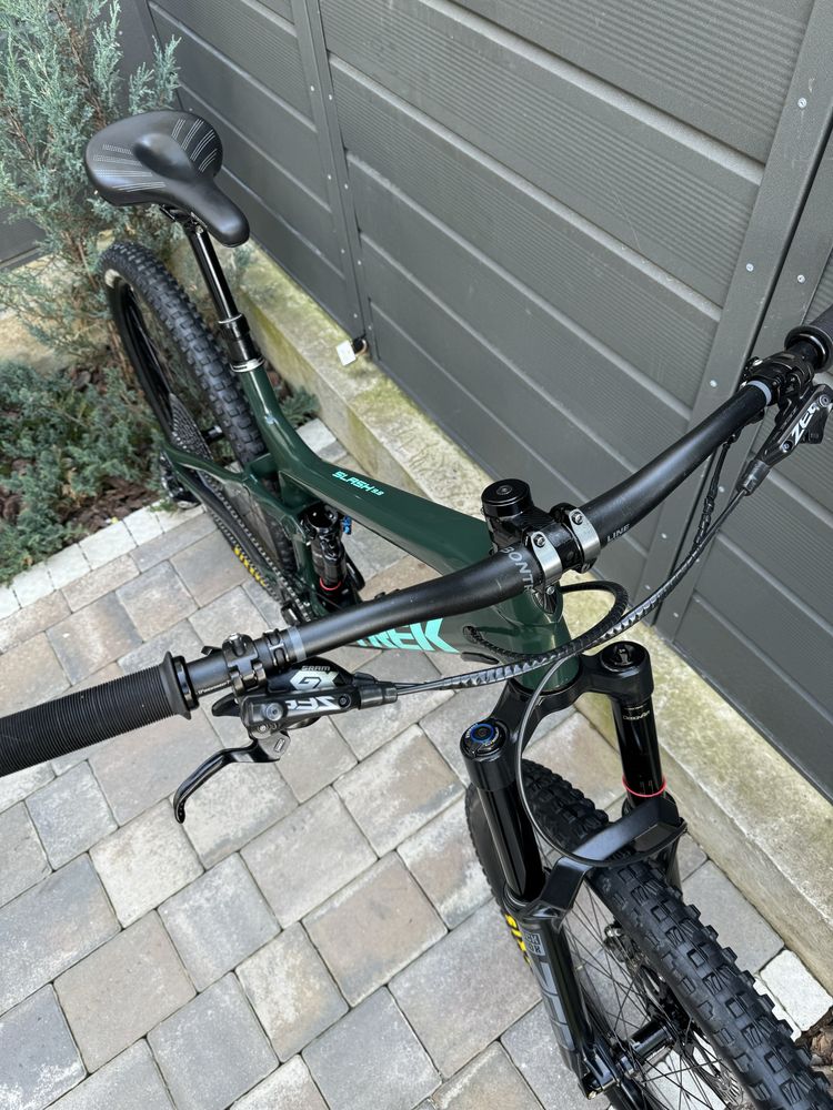 Trek Slash 9.8 карбон 29’’ двухпідвіс гірський велосипед