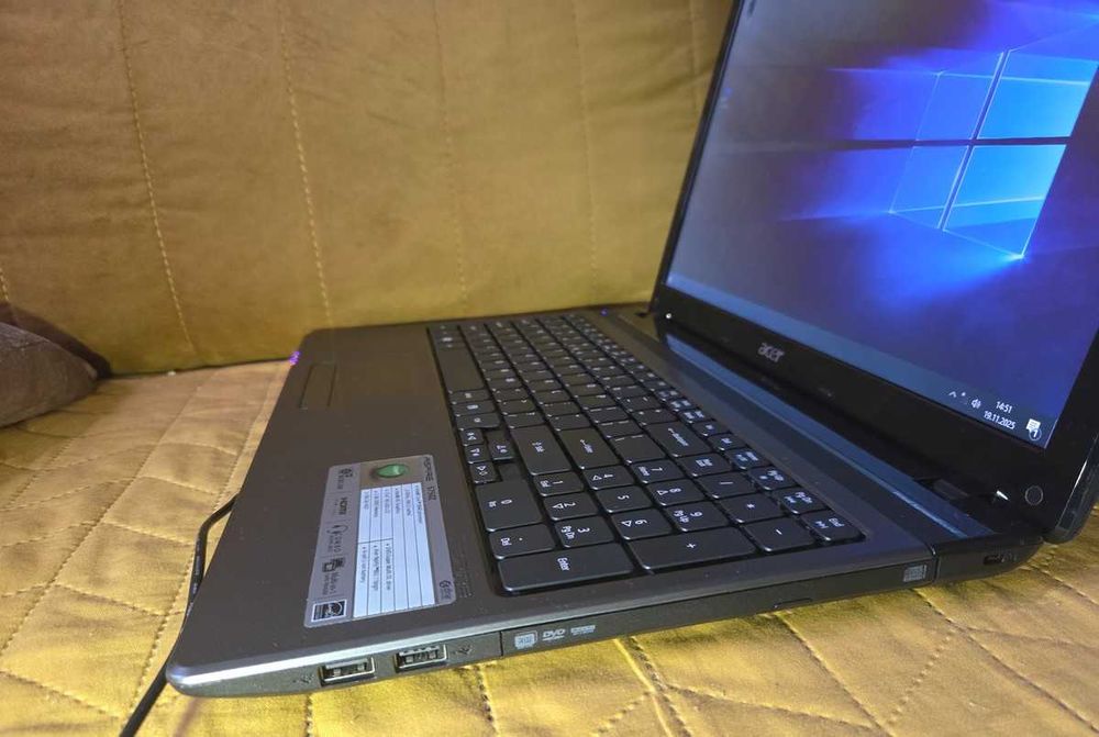 Acer Aspire 5750Z, 15,6",i5 4x2,5GHz, HDD 500Gb, bat 2,5 g, 6 Gb DDR3
