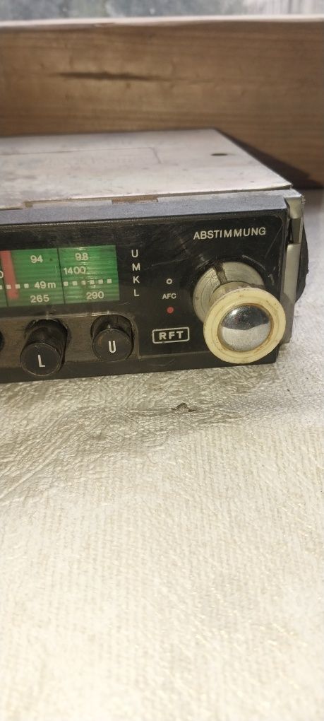 Ретро авторадіоприймач RFT A130 IS