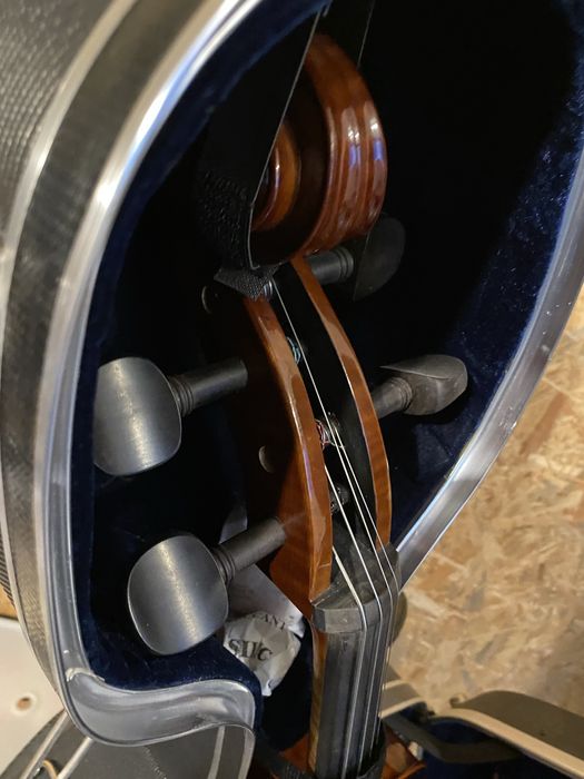 wiolonczela palatino z twardym pokrowcem i smyczkiem