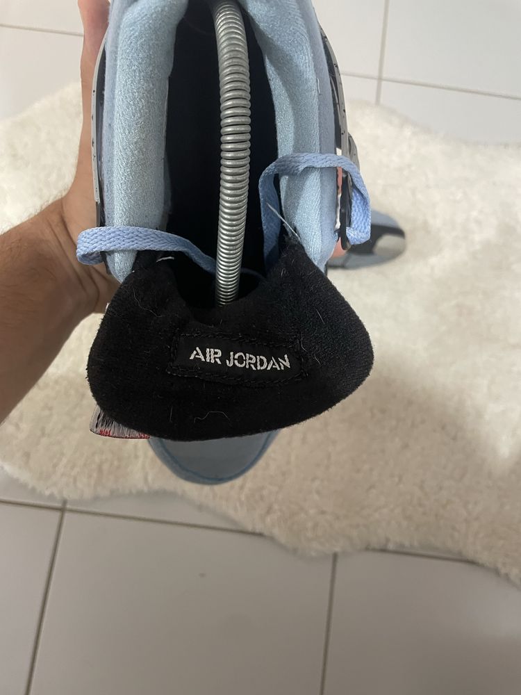 Air Jordan 4 Retro University (Azul)