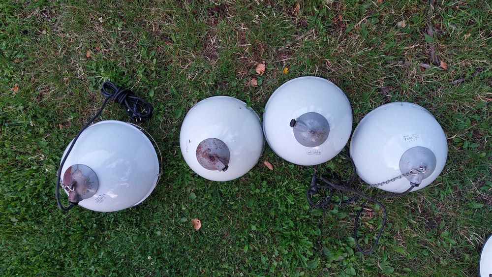 Stare lampy przemysłowe, rolnicze. Loft
