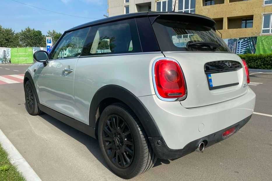 Продам MINI Cooper 2017 года