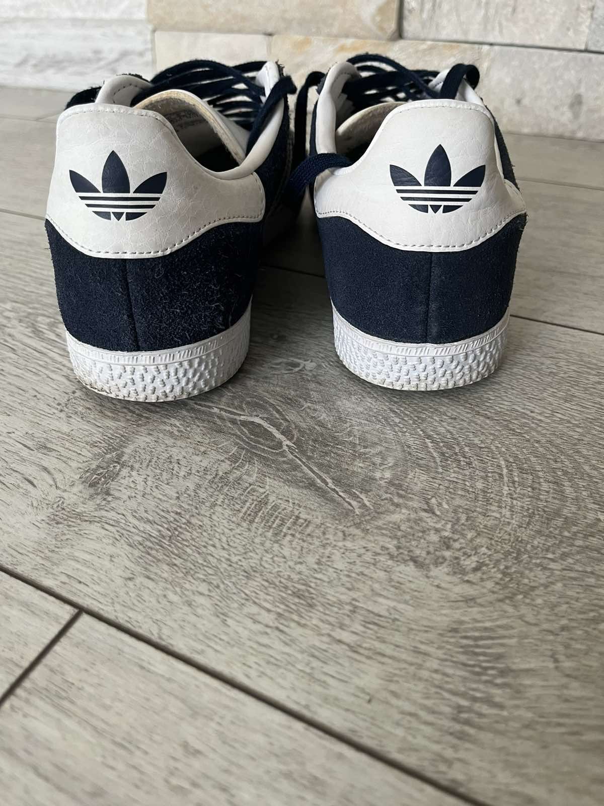 Кросівки adidas gazelle 36.5