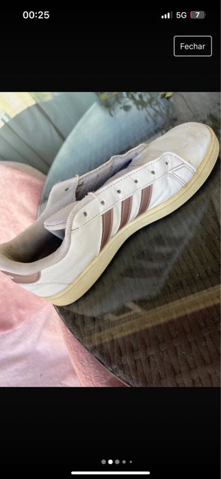 Doisj pares Adidas tamanho 39,5 e 40