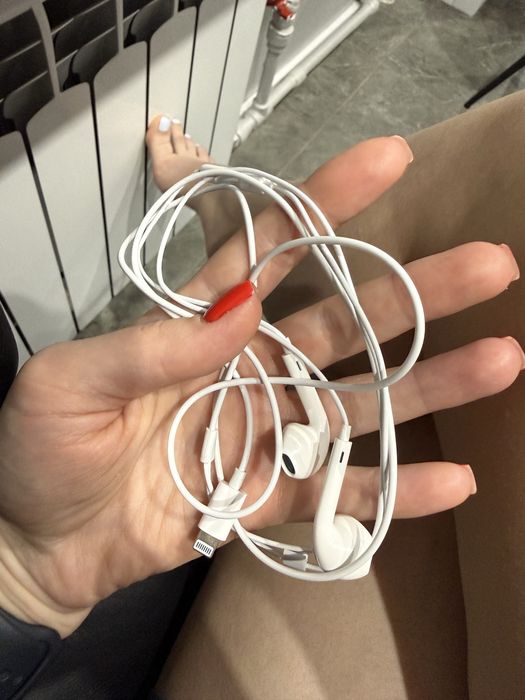 Apple earpods lightning лайтнинг наушники проводные айфон с комплекта